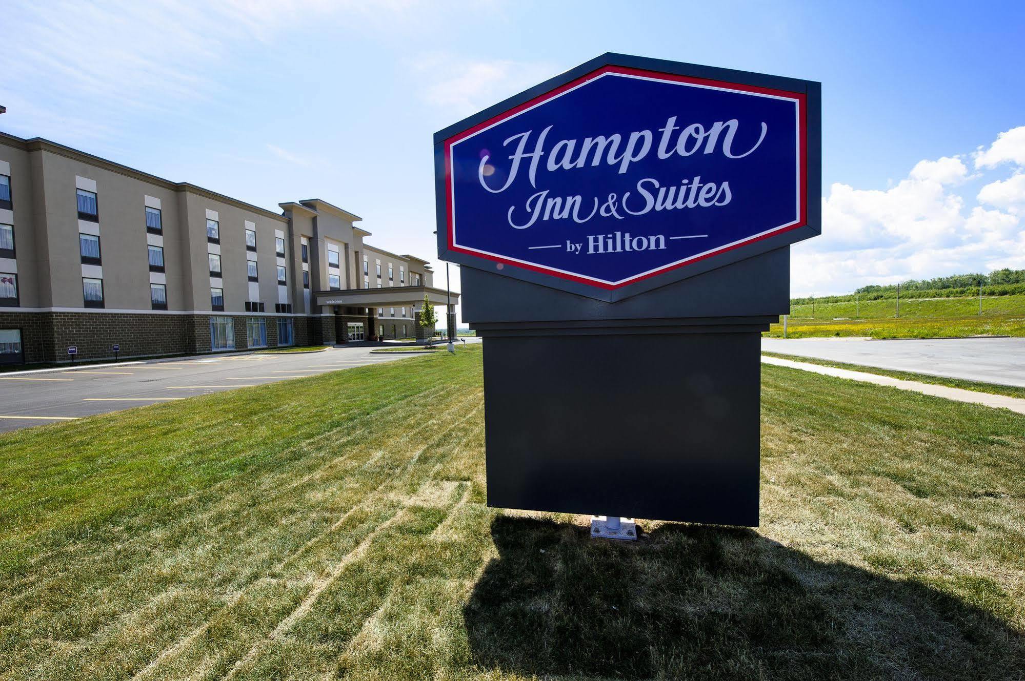 Hampton Inn & Suites Truro, Ns Exterior photo